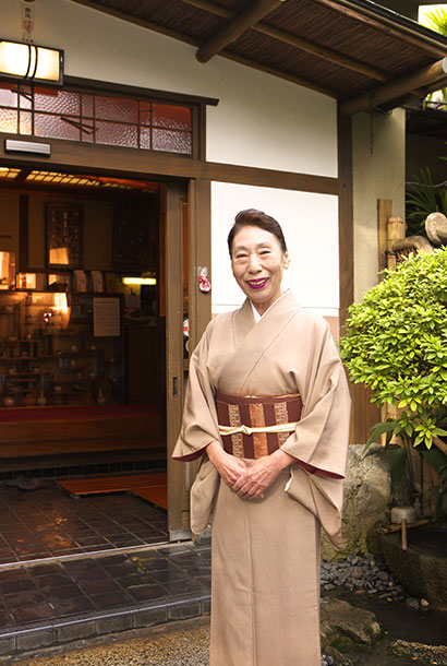 女将